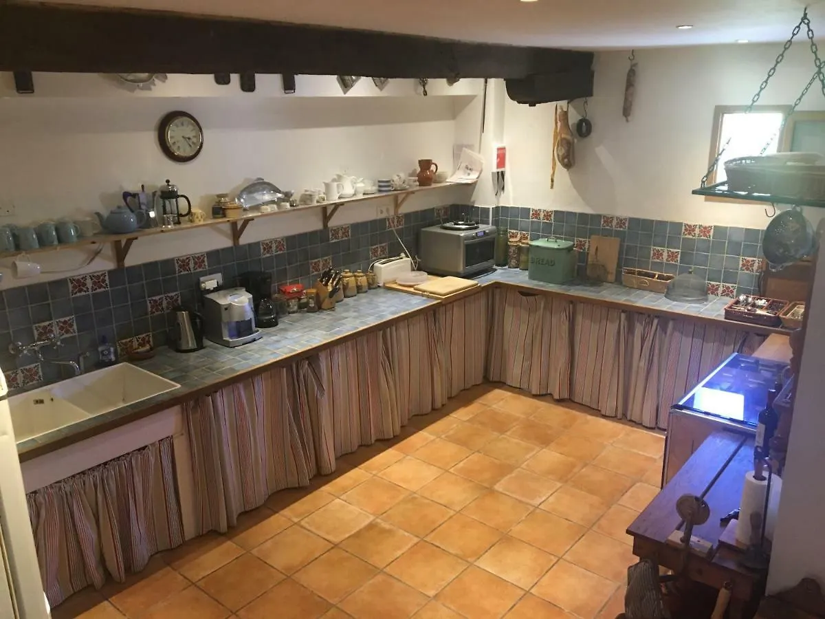 Au Balenti Guest House Lascazeres 0*,  France